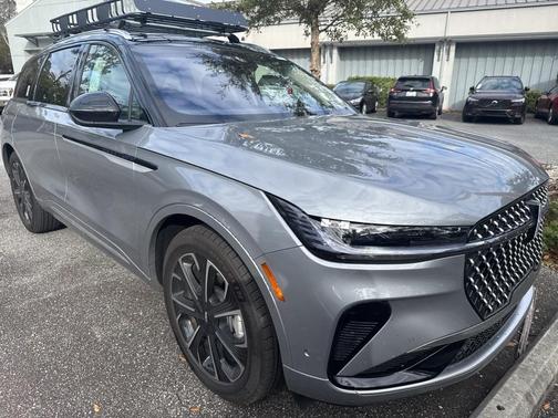 2024 Lincoln Nautilus Reserve