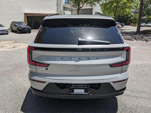 2025 Volvo EX90 Twin Motor Plus