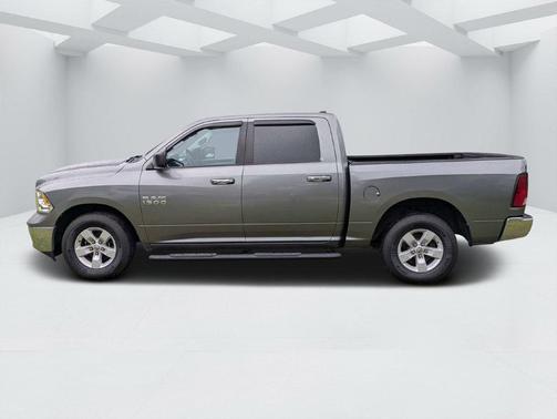 Black Clearcoat 2013 RAM 1500 SLT