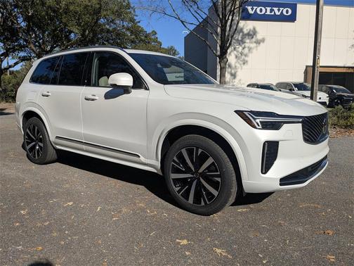 2026 Volvo XC90 B5 Core