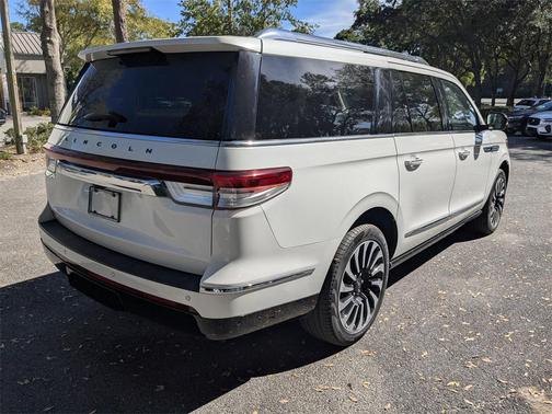 2023 Lincoln Navigator Black Label