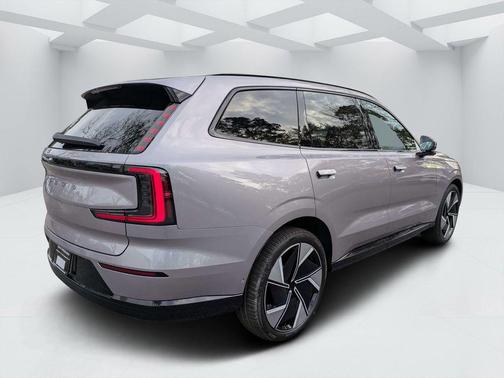 74500 2026 Volvo EX90 Ultra, Twin Motor Performance, Fully electric, 7 Seats