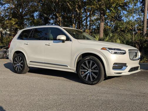 2024 Volvo XC90 B6 Plus Bright Theme 7-Seater