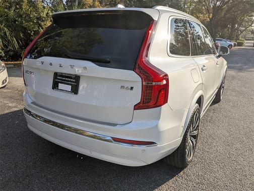2024 Volvo XC90 B6 Plus Bright Theme 7-Seater
