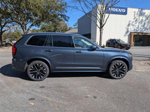 2026 Volvo XC90 Ultra, B6 AWD Gas (mild hybrid), Gasoline, Bright, 7 Seats