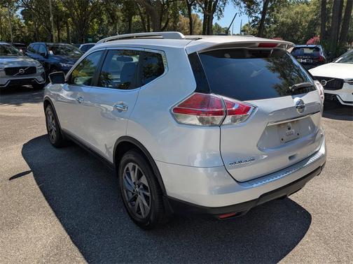 2016 Nissan Rogue SL