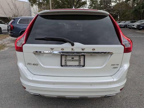 2016 Volvo XC60 T6 Platinum
