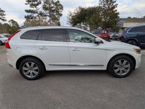 2016 Volvo XC60 T6 Platinum
