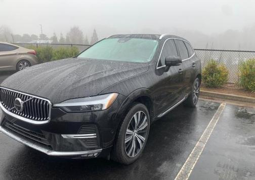 2023 Volvo XC60 B5 Ultimate Bright Theme