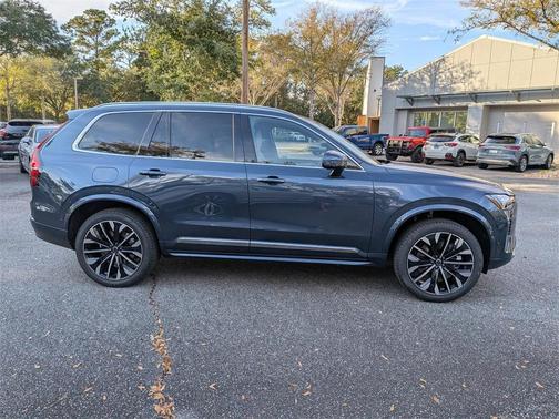 2026 Volvo XC90 Plug-In Hybrid T8 Plus 7-Seater