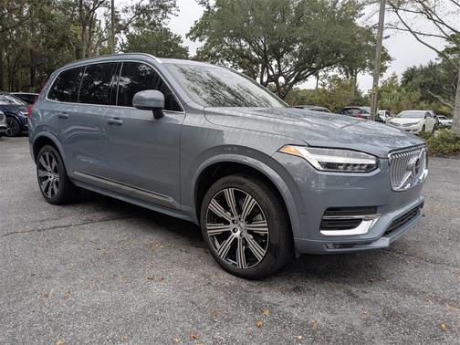 2023 Volvo XC90 B6 Ultimate 7-Seater