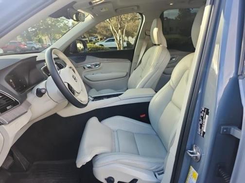 2023 Volvo XC90 B6 Ultimate 7-Seater