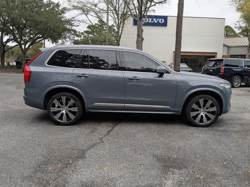 2023 Volvo XC90 B6 Ultimate 7-Seater
