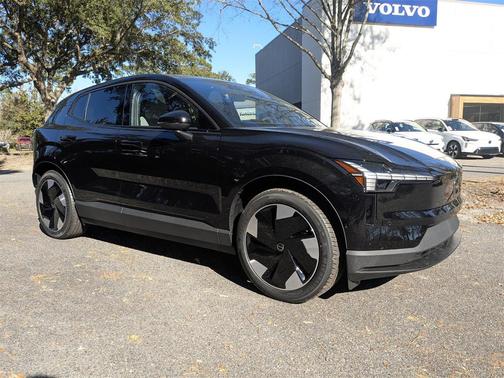 2025 Volvo EX30 Twin Motor Ultra