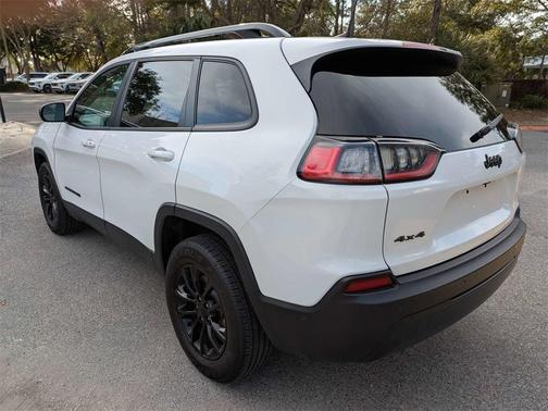 2023 Jeep Cherokee Altitude