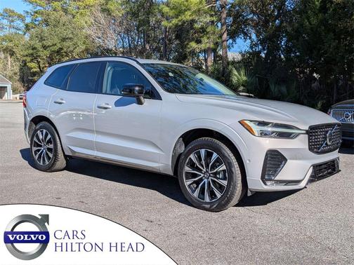 2025 Volvo XC60 B5 Plus