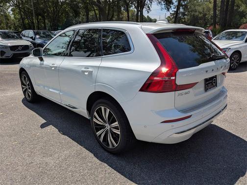 2022 Volvo XC60 Recharge Plug-In Hybrid T8 Inscription