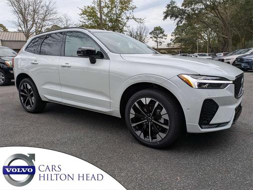 2026 Volvo XC60 B5 Plus