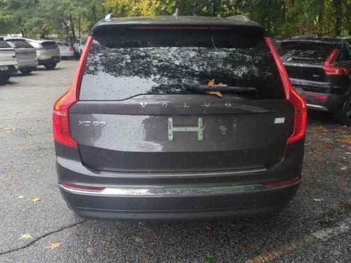 2024 Volvo XC90 Recharge Plug-In Hybrid T8 Plus Bright Theme 7-Seater