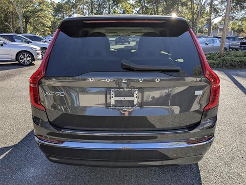 2024 Volvo XC90 Recharge Plug-In Hybrid T8 Plus Bright Theme 7-Seater