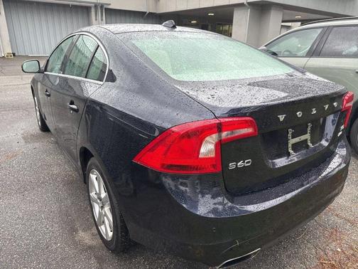 2016 Volvo S60 T5 Premier