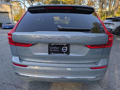 2023 Volvo XC60 B5 Plus Bright Theme