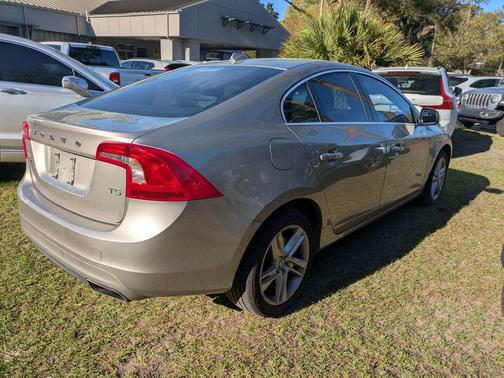 2015 Volvo S60 T5 Premier