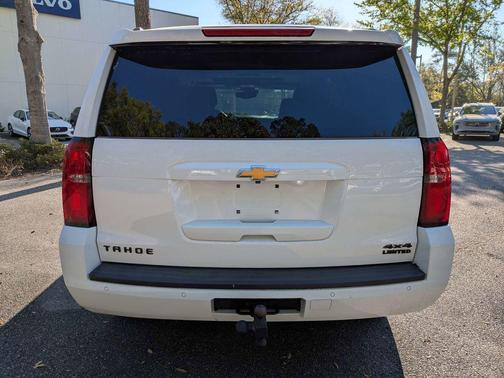 Summit White 2019 Chevrolet Tahoe LT