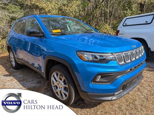 2022 Jeep Compass Latitude Lux
