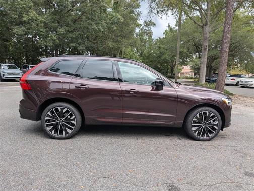 2026 Volvo XC60 Plug-In Hybrid T8 Ultra