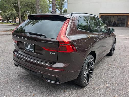 2026 Volvo XC60 Plug-In Hybrid T8 Ultra