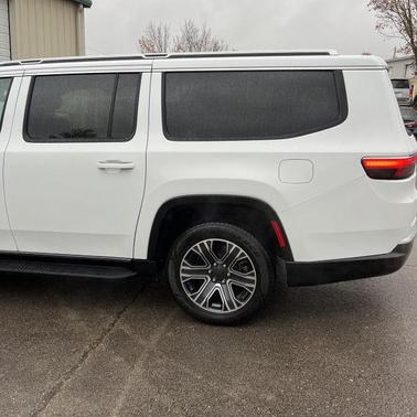 2024 Jeep Wagoneer L Series II 4x4