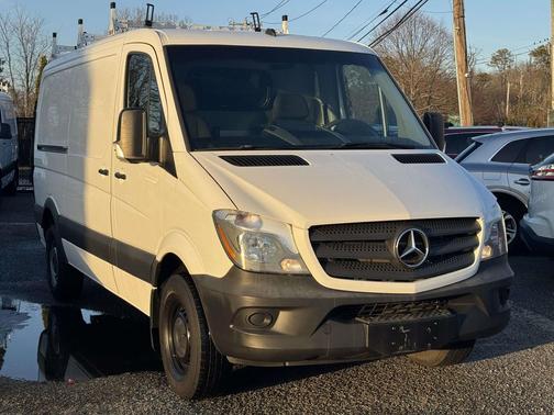 2017 Mercedes-Benz Sprinter 2500 Standard Roof