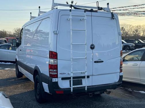 2017 Mercedes-Benz Sprinter 2500 Standard Roof