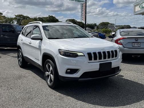 Bright White Clearcoat 2021 Jeep Cherokee Limited