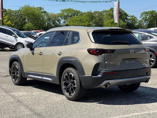 Zircon Sand Metallic 2023 Mazda CX-50 2.5 Turbo Meridian Edition