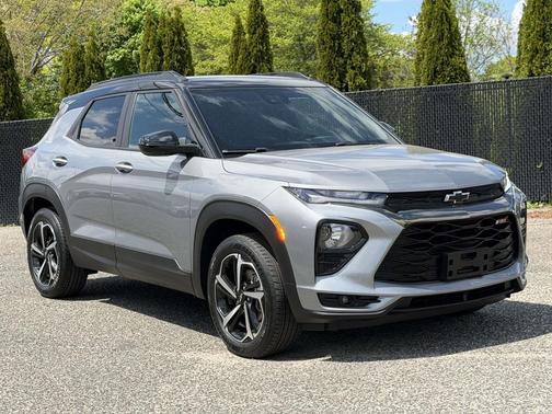 Sterling Gray Metallic 2023 Chevrolet Trailblazer RS