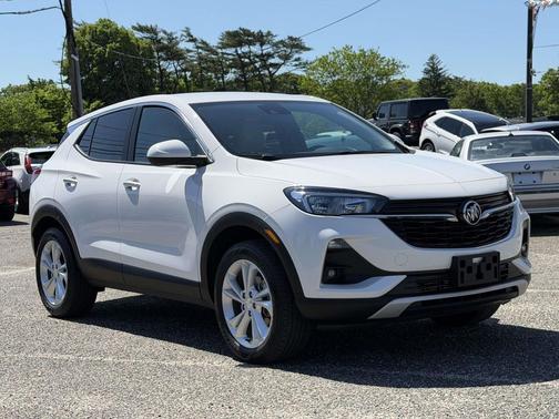 Summit White 2023 Buick Encore GX Preferred