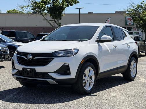 Summit White 2023 Buick Encore GX Preferred
