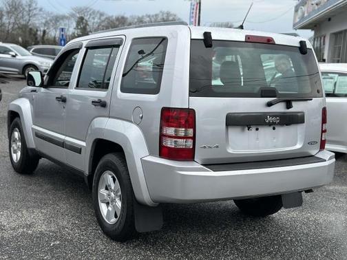 2011 Jeep Liberty Sport