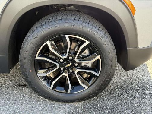 Sterling Gray Metallic 2023 Chevrolet Trailblazer ACTIV