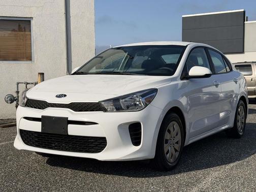 Clear White 2018 Kia Rio S