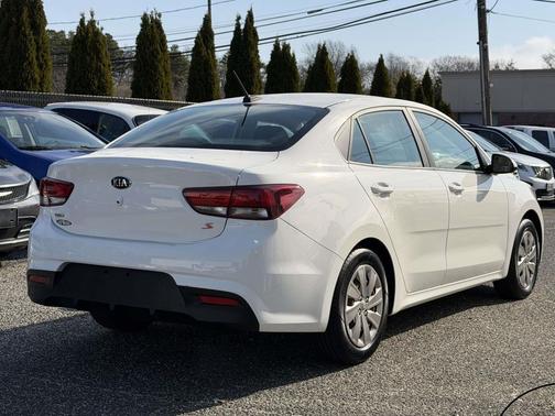 Clear White 2018 Kia Rio S