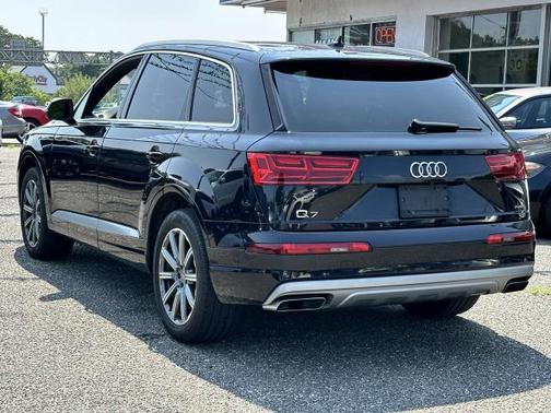 2018 Audi Q7 2.0T Premium Plus