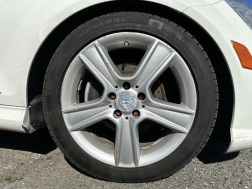 2010 Mercedes-Benz C-Class C 300 4MATIC Sport