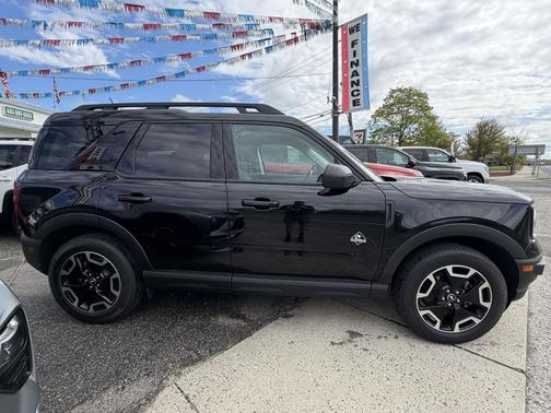 Shadow Black 2023 Ford Bronco Sport Outer Banks
