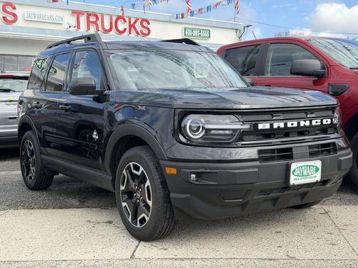 Shadow Black 2023 Ford Bronco Sport Outer Banks