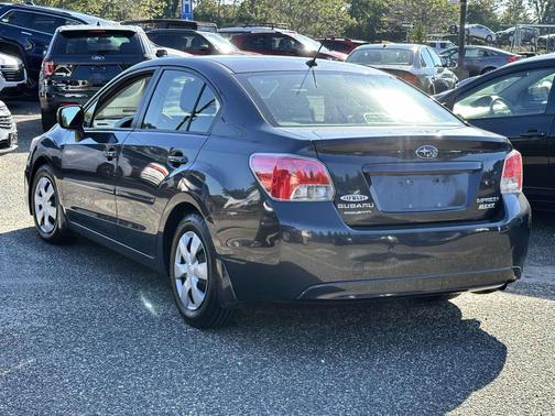 2012 Subaru Impreza 2.0i