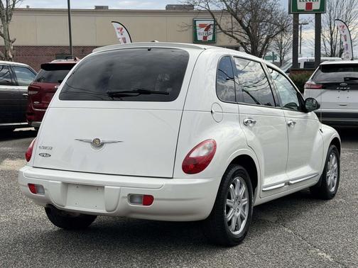 Stone White 2010 Chrysler PT Cruiser Classic