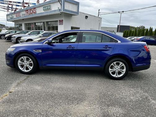 2014 Ford Taurus SEL